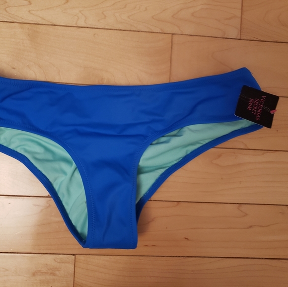 Victoria's Secret Cheeky Bikini Bottoms - Picture 2 of 5